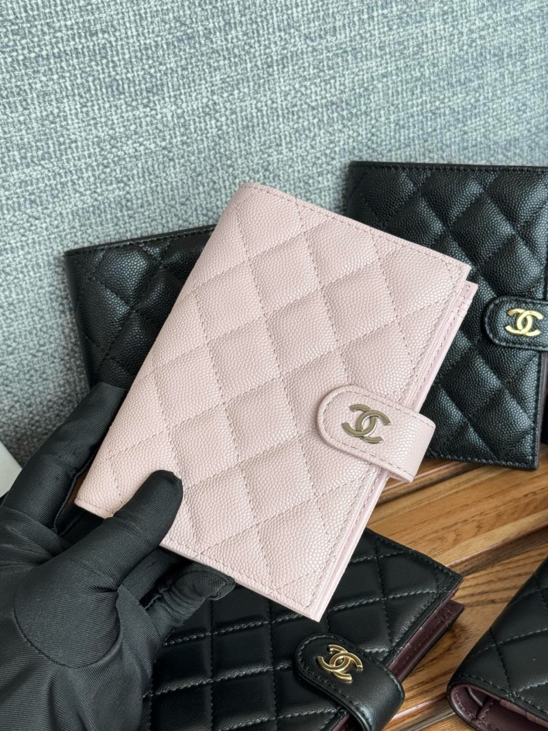 Ch**el wallet purse